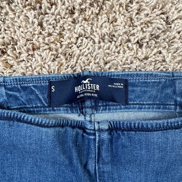 Hollister Jeans - Picture 4 of 6